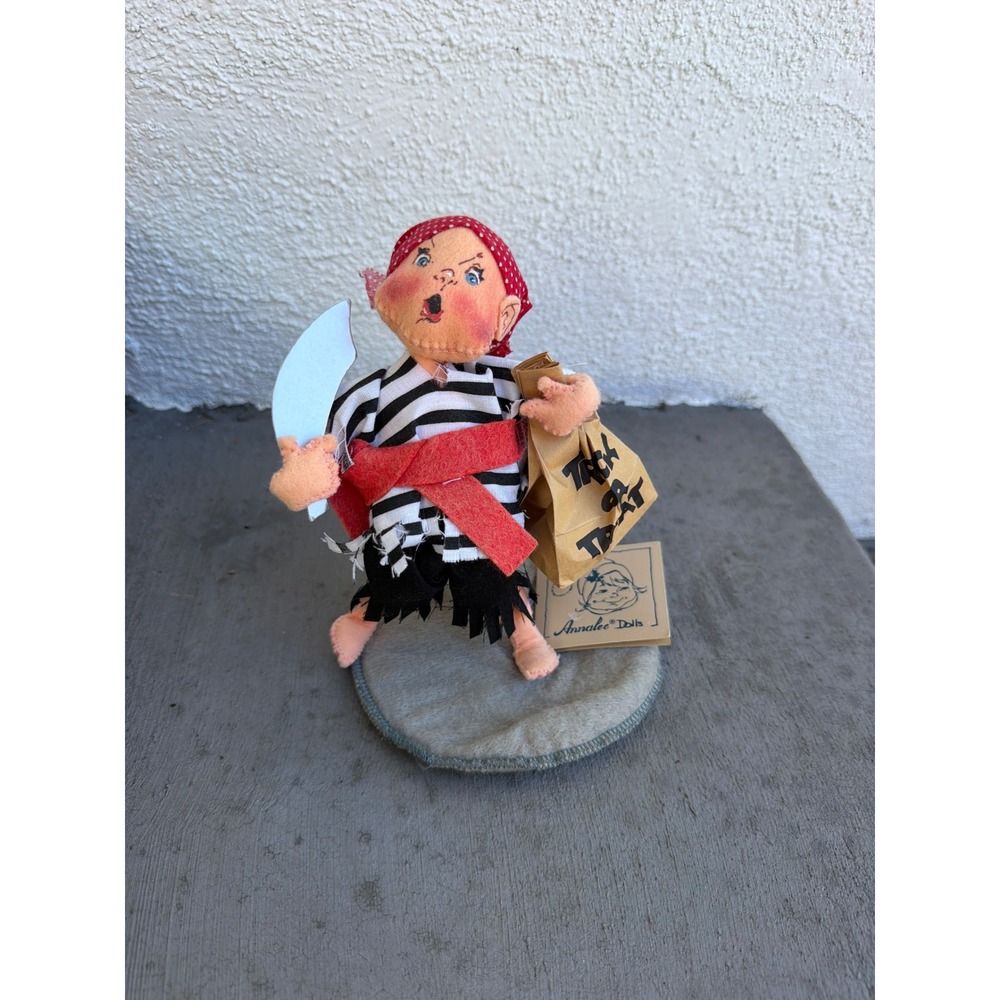 Annalee Pirate Trick or Treater Halloween Doll 1992 Vintage 7 Inch Spooky